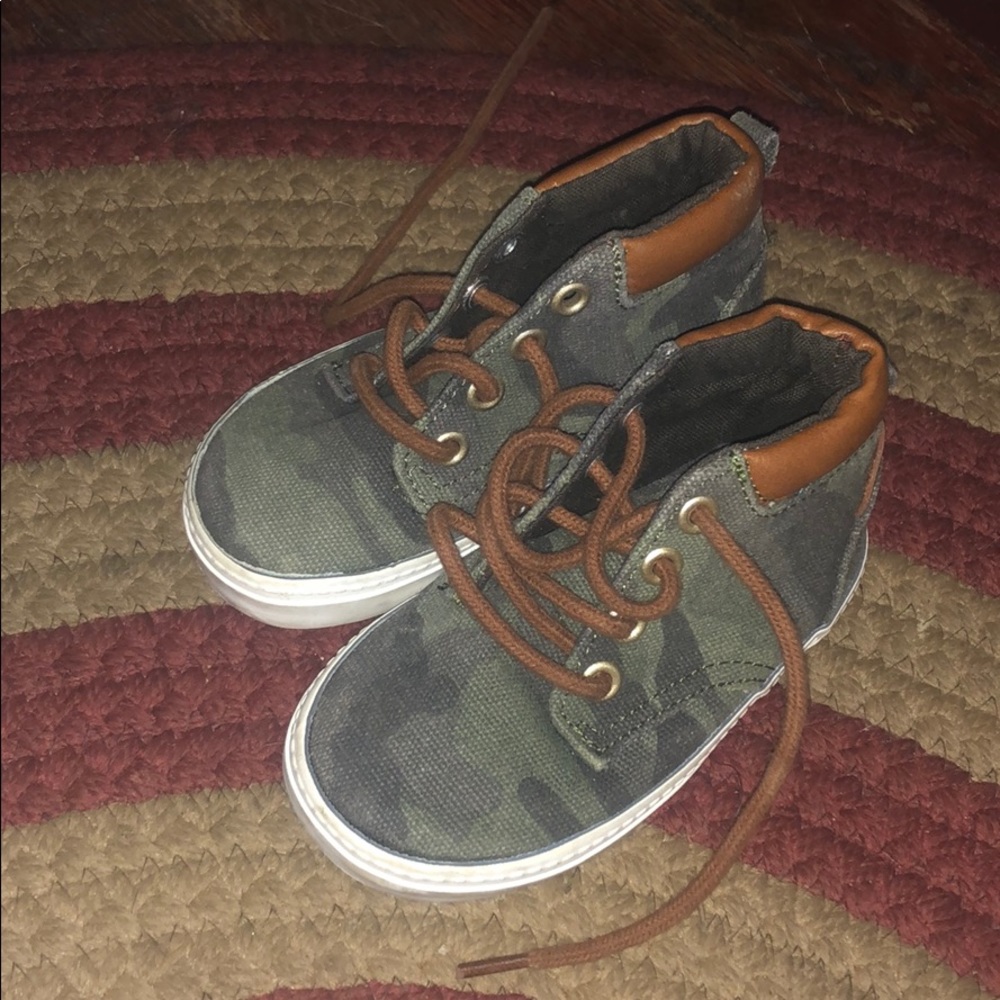 Camo boots